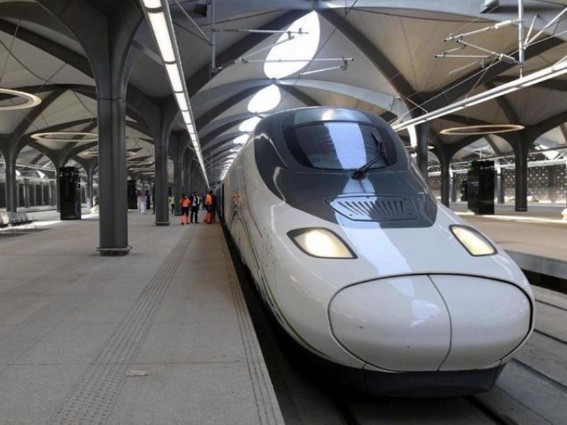 انطلاق رحلات قطار الحرمين والحجز أون لاين